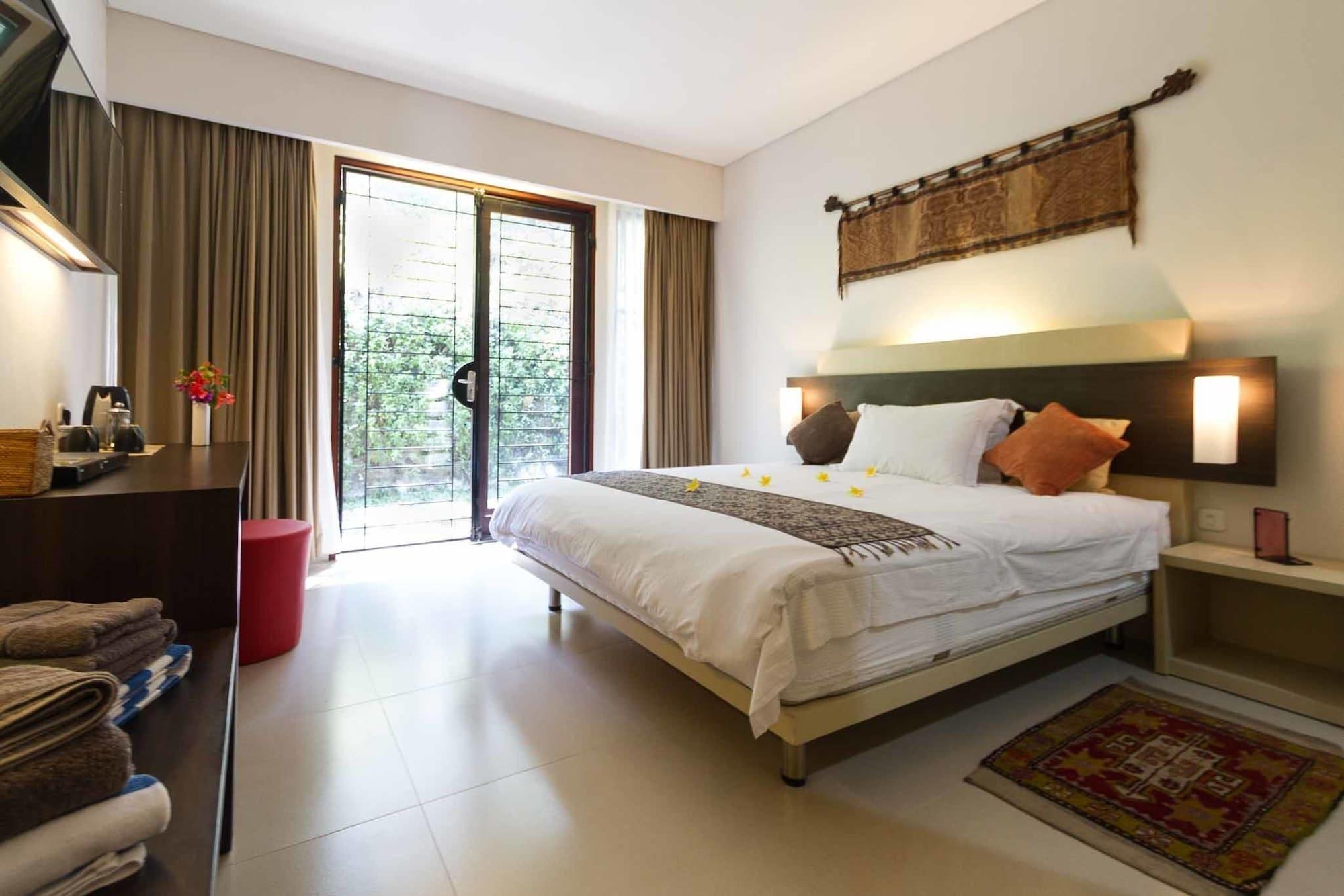 Villa Karingal Senggigi Buitenkant foto