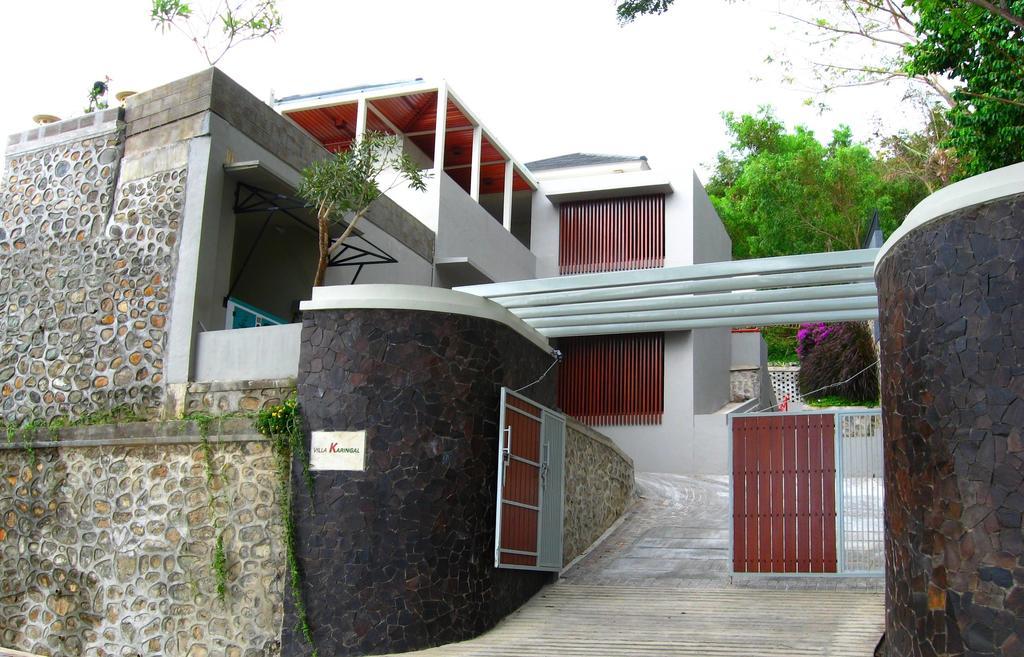 Villa Karingal Senggigi Buitenkant foto