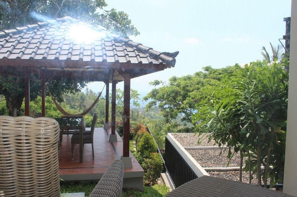 Villa Karingal Senggigi Buitenkant foto