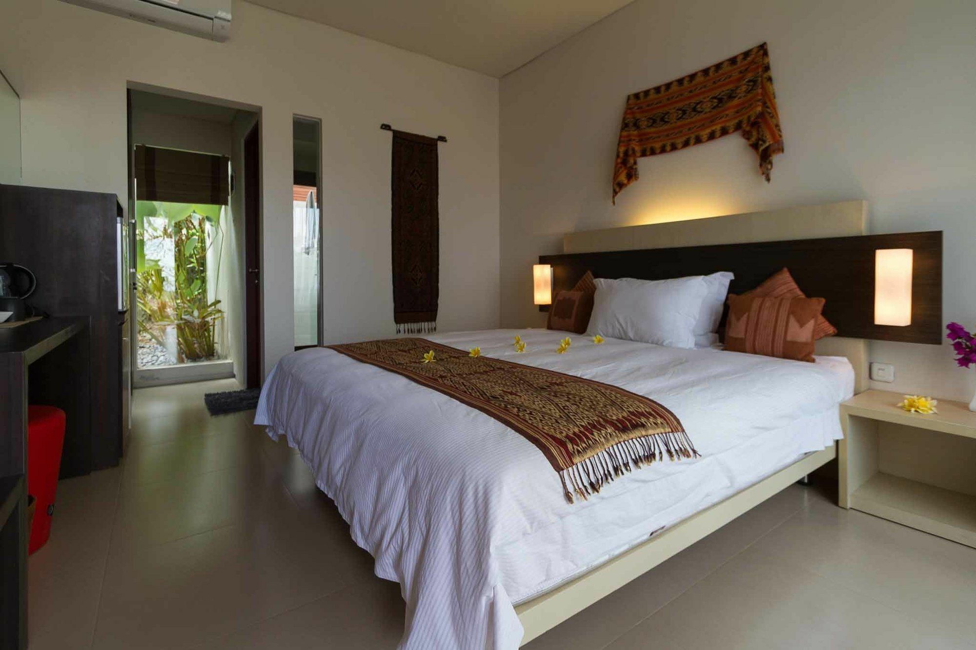 Villa Karingal Senggigi Buitenkant foto